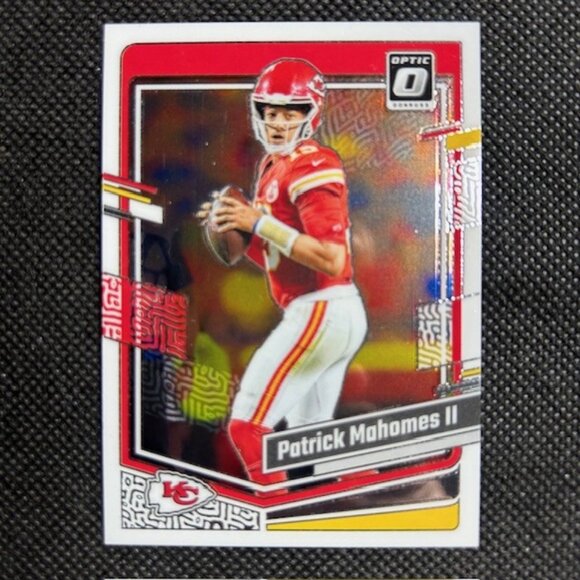 2023 Panini Donruss Optic Football Patrick Mahomes II #93 NFL Kansas City Chiefs - Picture 1 of 2